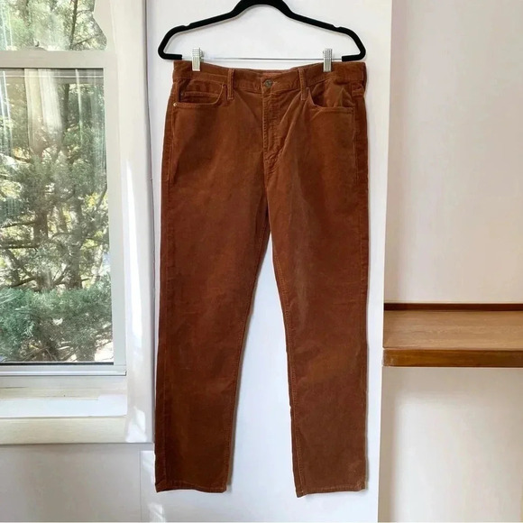 MOTHER The Mid Rise Dazzler Ankle Jeans Straight Leg in Hopscotch Cord Brown - Picture 5 of 15